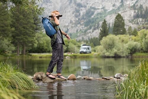 LifeStraw Peak Series - Large Capacity Gravity Water Filtration System - 8L for Camping, RVing, Overlanding, Travel and Adventure, Mountain Blue