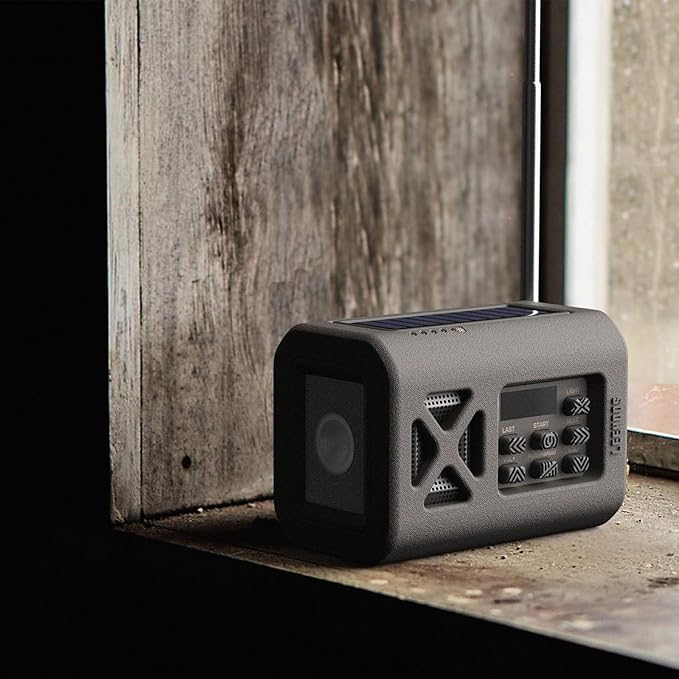 【2025 Newest】 Emergency Crank Weather Radio, NOAA/AM/FM Portable Solar Radio, USB Charged, Battery Powered, Hand Crank, SOS Alarm, Flashlight (Green)