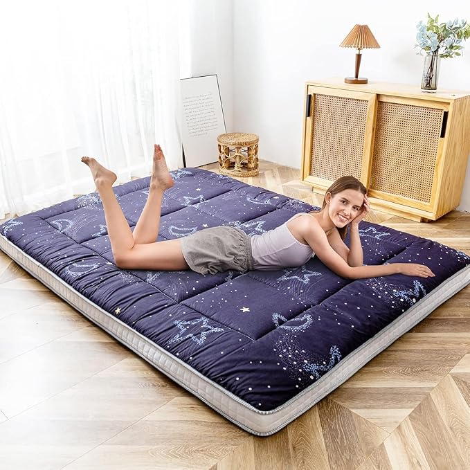 MAXYOYO Black Moon and Star Futon Mattress, Japanese Floor Mattress Quilted Bed Mattress Topper, Extra Thick Folding Sleeping Pad Breathable Floor Lounger Guest Bed for Camping, King