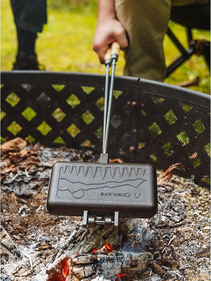 Coghlan's Cast Iron Cooker - Pre-Seasoned Pie Iron Sandwich Maker with Heat-Resistant, Removable Handles, Easy-to-Clean for Toasted Pies, Grilled Sandwiches, and Meats, For Campfire Cooking
