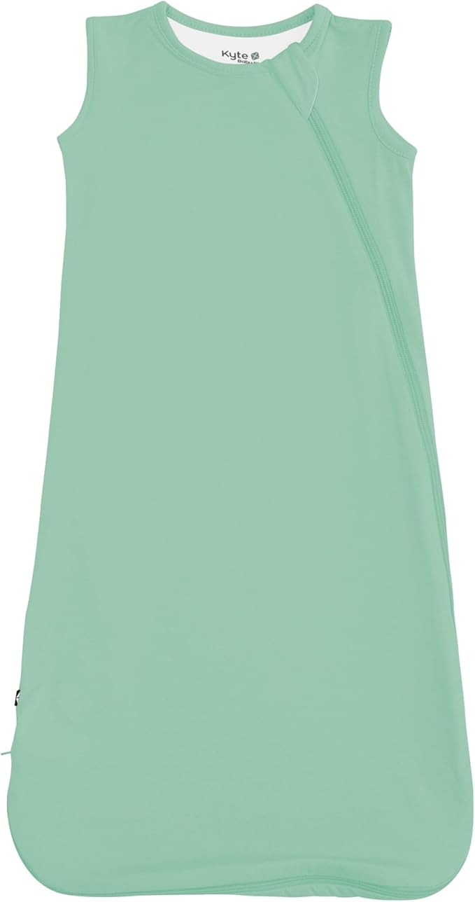 KYTE BABY Unisex Rayon Made From Bamboo Sleep Bag for Babies and Toddlers, 0.5 Tog (Medium, Wasabi)