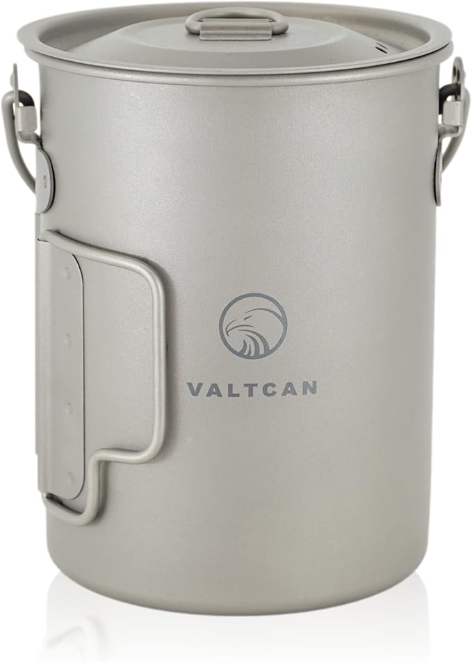Valtcan 900ml Titanium Pot Boil Cook & Drink From One Pot, 134g Ultralight, Thicker Gauge Grade 1 Ti, Aligned Bail Handle, Lid with Steam Holes, Campfire & Stove, Mesh Bag