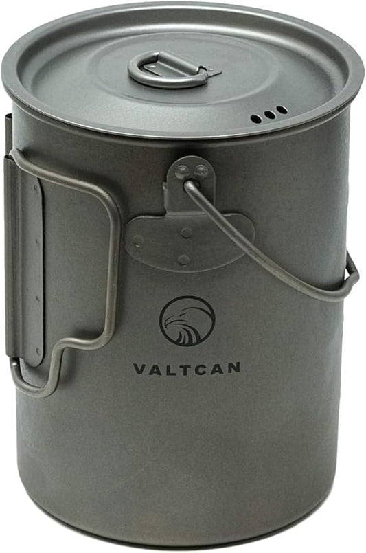 Valtcan 900ml Titanium Pot Boil Cook & Drink From One Pot, 134g Ultralight, Thicker Gauge Grade 1 Ti, Aligned Bail Handle, Lid with Steam Holes, Campfire & Stove, Mesh Bag