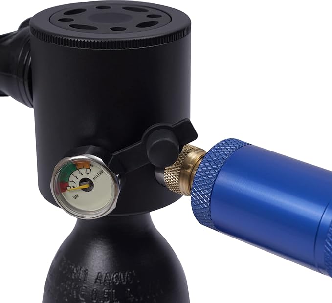 Diving Tank Equipment, Mini Scuba Tank 4500psi, 0.5L Oxygen Tank Pump Equipment, Underwater Breath Mini Scuba Diving Case, for Underwater Exploration, Ship Cleaning, Emergency Insurance