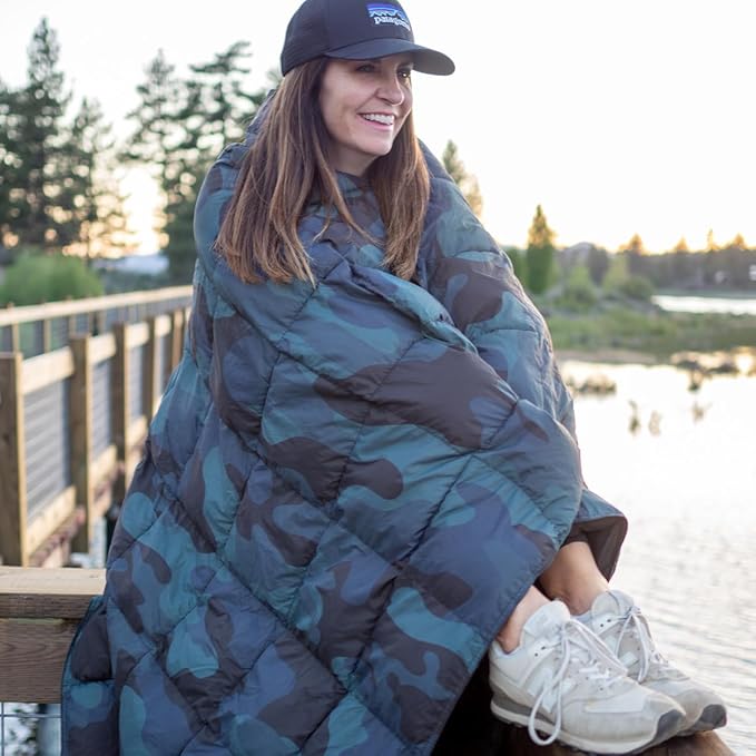 Get Out Gear Down Camping Blanket - Puffy, Packable, Lightweight and Warm | Ideal for Outdoors, Travel, Stadium, Festivals, Beach, Hammock | 650 Fill Power Water-Resistant Backpacking Quilt