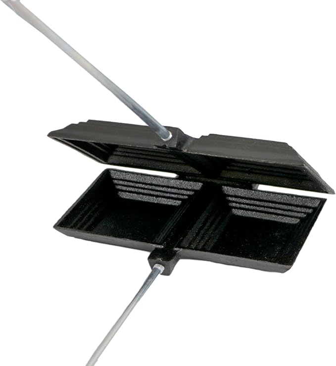 Coghlan's Cast Iron Cooker - Pre-Seasoned Pie Iron Sandwich Maker with Heat-Resistant, Removable Handles, Easy-to-Clean for Toasted Pies, Grilled Sandwiches, and Meats, For Campfire Cooking