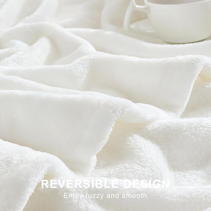 Hansleep Fleece Blanket for Couch White, Super Soft Throw Blanket Flannel Fuzzy, Plush Cozy Blanket for All Seasons, White, Throw 50x60 Inches