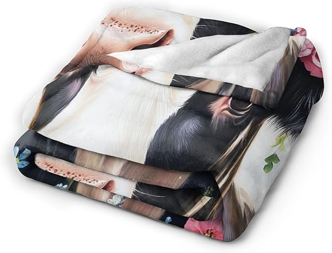 Cow Blanket Soft Warm Cute Cow Flannel Plush Throw Blanket Cozy Fluffy Cattle Animal Fleece Bedding Stuff Decor Blanket Gifts for Lover Girls Boys Kids Adults Women Bed Travel 60"x80"