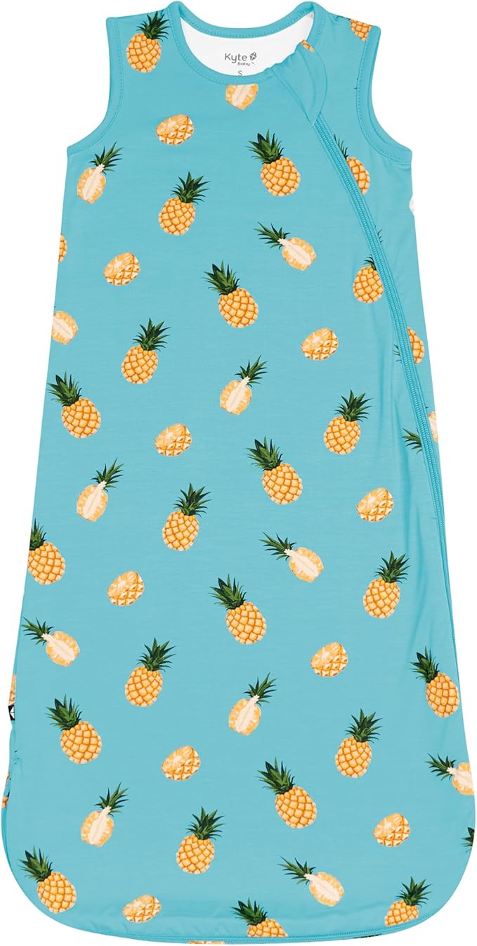 KYTE BABY Unisex Rayon Made From Bamboo Sleep Bag for Babies and Toddlers, 0.5 Tog (Large, Pineapple)