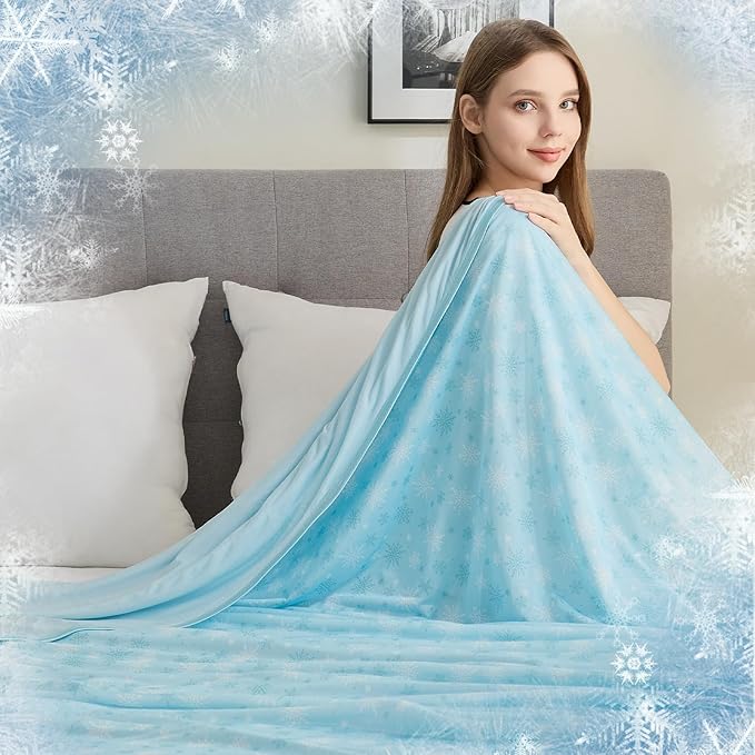 OIGAE Cooling Blanket for Hot Sleepers - Soft & Lightweight Summer Cold Blanket for Night Sweats | Perfect for Bed, Couch, Sofa (Green, Twin 60" x 80")