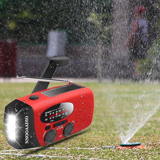 2000mAh SOS Alarm Emergency AM FM Weather Radio, 3LED Type-C Hand Crank Solar Battery Operated Portable Wind Up Radio Flashlight, Cell Phone Charger Survival Kit (Red)