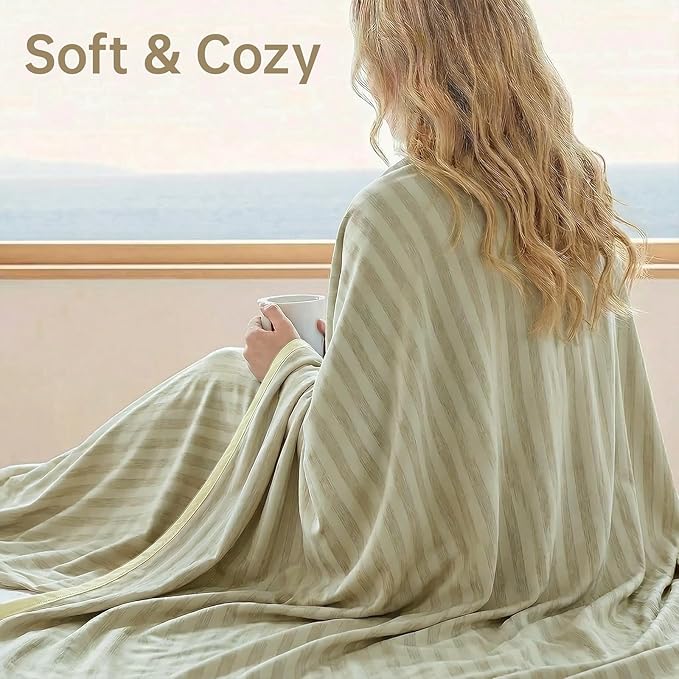 Guohaoi Cooling Throw Blanket for Hot Sleepers,Arc-Chill Q-Max >0.5 Cool Fiber,100% Oeko-Tex Certified Lightweight Summer Cool Blanket for Travel/Outdoor Ultra Cold Breathable,50''x70''