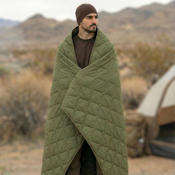 LOOGU Camo Blanket Waterproof Insulation Poncho Liner for Outdoor Camping, Hiking, Hunting, Survival, Backpacking, Picnicking