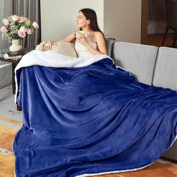KAWAHOME Sherpa Fleece Twin Size Blanket for Bed - Extra Warm and Heavy Thick Blankets for Winter, Super Soft 500GSM Plush Blanket, 66"X 90" Navy Blue