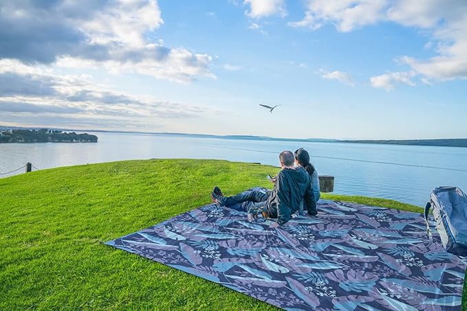 WEKAPO Beach Blanket Waterproof Sandproof Oversized, Extra Large Beach Mat Sand Free, Lightweight & Compact Sand Free Mat with 5 Stakes & 4 Corner Pockets