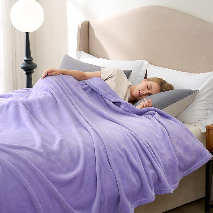 Hansleep Fleece Lilac King Blanket, Super Soft Flannel Fuzzy Plush Cozy Blanket for All Seasons, Lilac, King 90x108 Inches