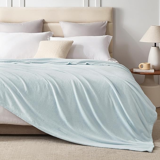 Hansleep Fleece Ice Blue Throw XL Blanket, Super Soft Flannel Fuzzy Plush Cozy Blanket for All Seasons, Ice Blue, Throw XL 50x70 Inches