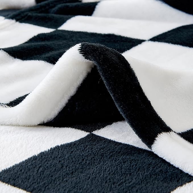 BEDELITE Checkered Twin Blanket for Couch Bed, Soft & Cozy Fleece Flannel Blanket with Checkerboard Grid Home Decor, Checkered Black, 60x80 Inches