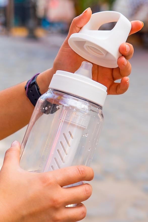 LifeStraw Go Series – BPA-Free Water Filter Bottle for Travel and Everyday Use, Removes Bacteria, Parasites and Microplastics, Improves Taste, 1L Icelandic Blue