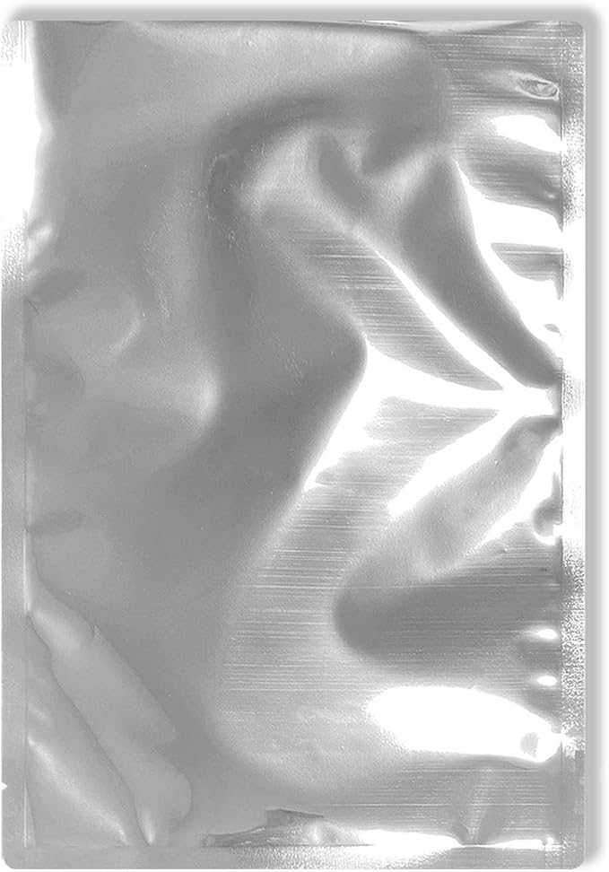 PackFreshUSA: Quart (8" x 12") AirTight Mylar Bags -300cc Oxygen Absorbers - Long-Term Food Storage - Genuine Standard Thickness - Heat Sealable - Food Grade - Pack of 50