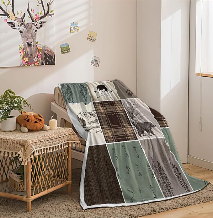 Torich Cabin Retro Rustic Lodge Flannel Throw Blankets, Bear Deer Country Hunting Wild Animal Cozy Warm Bed Couch Blanket, White Fleece Flannel Throws to Decorate The Room and Bedroom Camping Travel