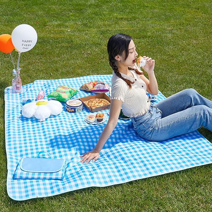 LRUUIDDE Extra Large Picnic Blanket Beach Blankets, Outdoor Foldable Waterproof Sand Mat for Beach Camping Hiking Travel Family Concerts Grass Park Music Festival Lawn Mats (Blue, 80x80inch)