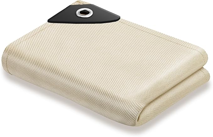Welding Blanket Fire Resistant Large 4x6 ft - Fiberglass Flame Retardant Fabric 1022 °F High Temp Heat Shield Blankets Insulation Mat for Soldering, Grill, Industrial, Smoker, Camping
