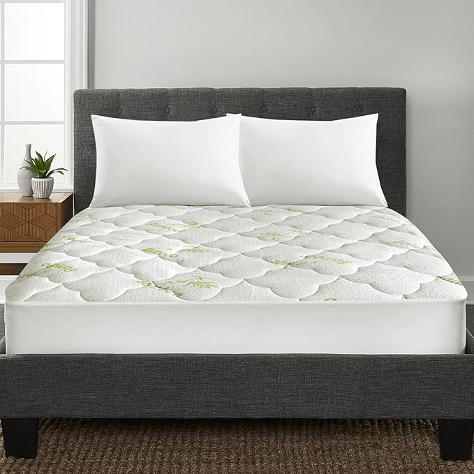 California King Air Mattress Pad, Thick Quilted Mattress Topper Cal King, Soft Breathable and Noiseless Down Alternative Fiber Pillow Top Mattress Cover with Deep Pocket Fits Up to 23 Inch Mattress