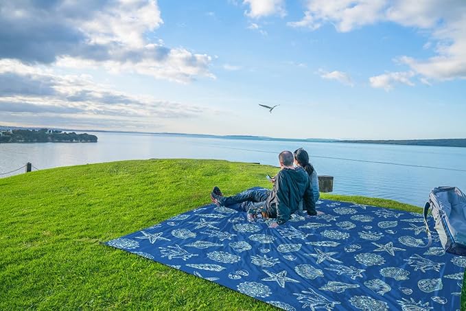 WEKAPO Beach Blanket Waterproof Sandproof Oversized, Extra Large Beach Mat Sand Free, Lightweight & Compact Sand Free Mat with 5 Stakes & 4 Corner Pockets