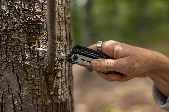 Gerber Gear Stakeout Spark - Multi-Tool Folding Knife for Backpacking, Survival, Camping, Outdoor - Pocket Tool w/Bottle Opener, Tent Stake Puller, Scissors, Tweezers - Baltic Haze