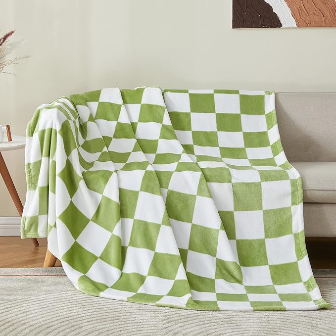 BEDELITE Checkered Twin Blanket for Couch Bed, Soft & Cozy Fleece Flannel Blanket with Checkerboard Grid Home Decor, Checkered Green, 60x80 Inches
