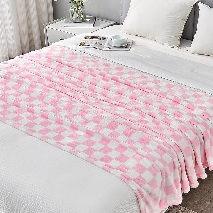 Edenleaf Pink Checkered Blanket, Ultra Soft Fleece Checkered Throw Blankets for Couch Bed and Travel, Luxury Throws for All Seasons, 60x80 Inch, Pink