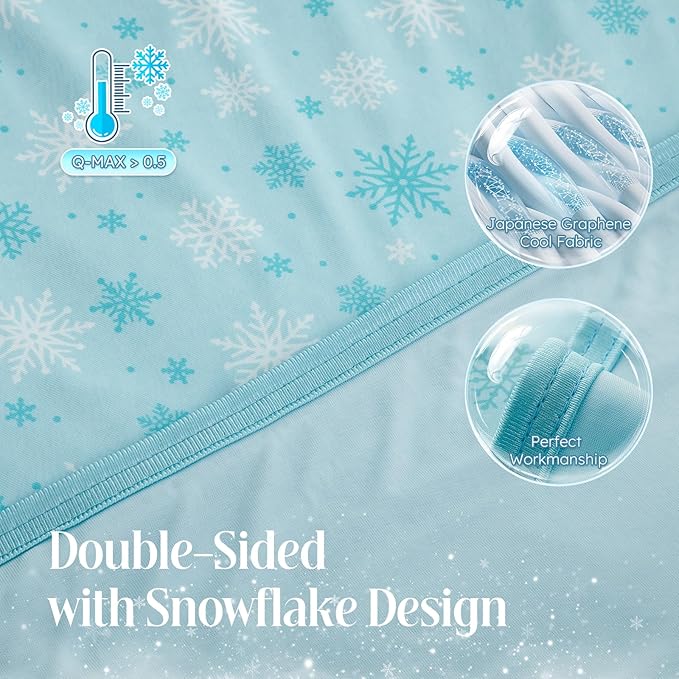 OIGAE Cooling Blanket for Hot Sleepers - Soft & Lightweight Summer Cold Blanket for Night Sweats | Perfect for Bed, Couch, Sofa (Green, King 90" x 108")