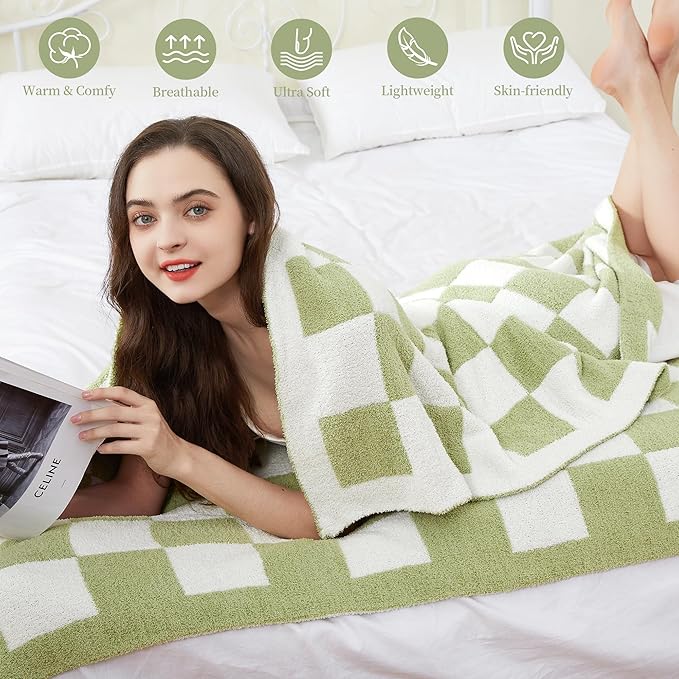 SeaRoomy Checkered Blanket, Ultra Soft Knitted Blanket Queen Size, Warm Cozy Fluffy Microfiber Reversible Checkerboard Bed Throw for All Seasons Sage Green Decor(Sage Green, 90"×90")