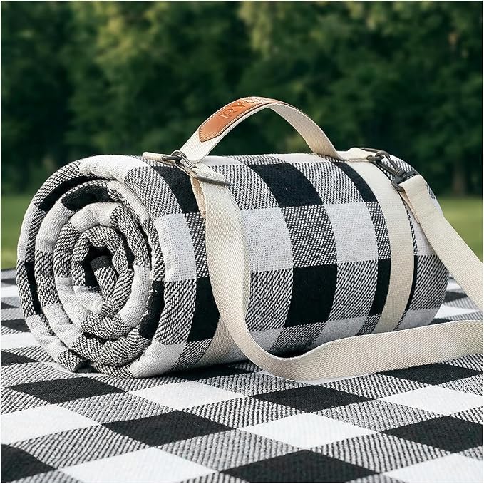 Waterproof Picnic Blanket Outdoor Camping Beach Mat Extra Large Foldable Car Essential Roadtrip Gadget Rv Accessories Glamping Tent Gear Must Haves Hiking Stuff Backpacking Necessities Gift