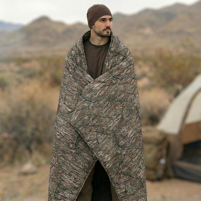 LOOGU Camo Blanket Waterproof Insulation Poncho Liner for Outdoor Camping, Hiking, Hunting, Survival, Backpacking, Picnicking