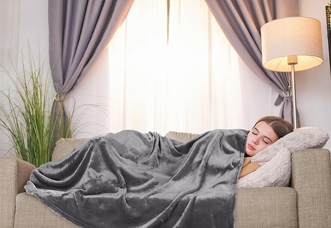 Utopia Bedding Fleece Blanket Throw XL Size Grey (50x70 Inches) Ultra Soft Warm Lightweight Anti-Static Cozy Winter Blanket for Bed, Couch, Sofa and Chair, All-Season Home Decor Gift for Men & Women
