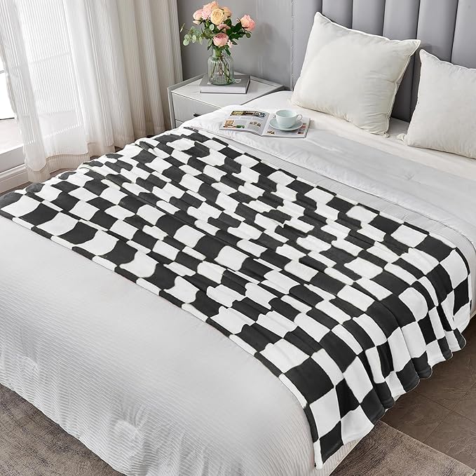 Edenleaf Black Checkered Blanket, Soft Cozy Fleece Checkered Throw Blankets for Bed Sofa Couch Camping, Ultra Fluffy Throws for All Seasons, 50x60 Inch, Black