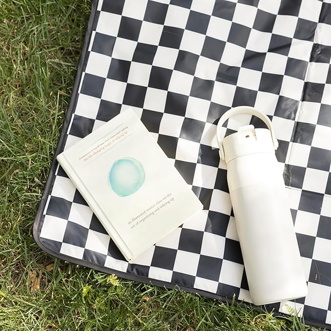 Tiny Twinkle Waterproof Picnic Blanket | 5'x7' 100% Recycled Polyester, Sandproof, Foldable & Portable for Beach, Camping, Travel（Black Checkers）