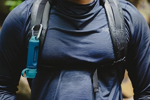 LifeStraw Peak Series – Solo Personal Water Filter for Hiking, Camping, Travel, Survival and Emergency preparedness. Removes Bacteria, parasites and microplastics, Blue Raspberry