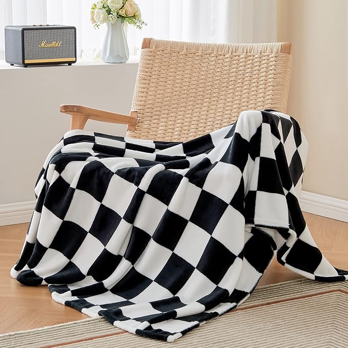 BEDELITE Checkered Twin Blanket for Couch Bed, Soft & Cozy Fleece Flannel Blanket with Checkerboard Grid Home Decor, Checkered Black, 60x80 Inches