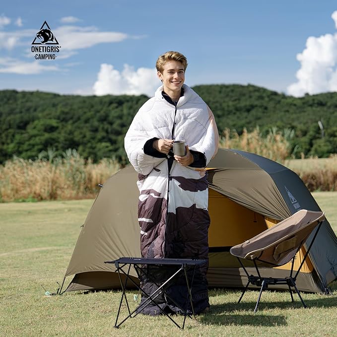 ONETIGRIS Ultralight Camping Blanket,Waterproof Stadium Blanket Poncho Packable Puffy Quilt Puffy Printed Camping Blanket with Snap Buttons & Corner Loops