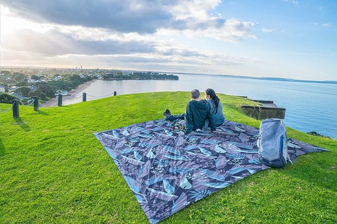 WEKAPO Beach Blanket Waterproof Sandproof Oversized, Extra Large Beach Mat Sand Free, Lightweight & Compact Sand Free Mat with 5 Stakes & 4 Corner Pockets
