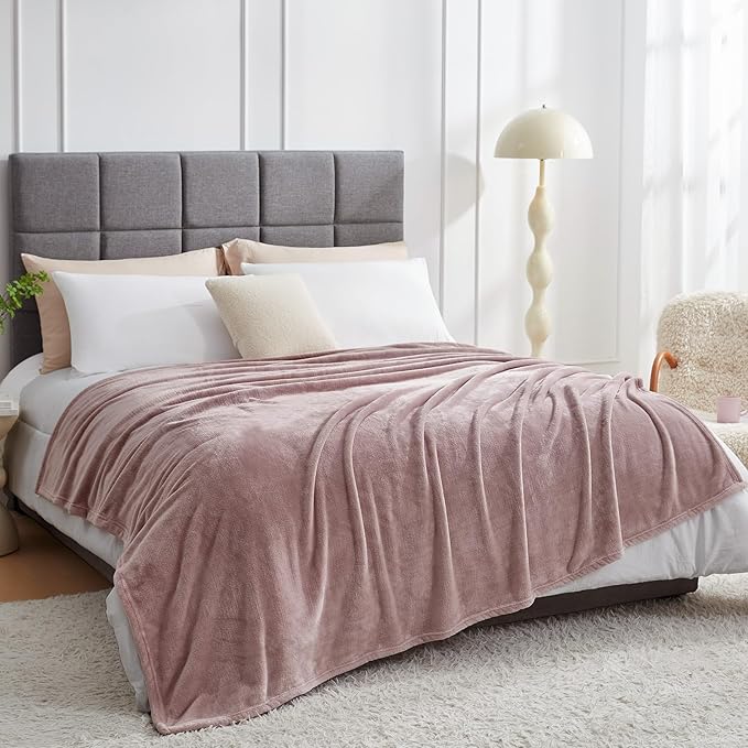 Hansleep Fleece Pink Full Blanket, Super Soft Flannel Fuzzy Plush Cozy Blanket for All Seasons, Pink, Full 84x90 Inches