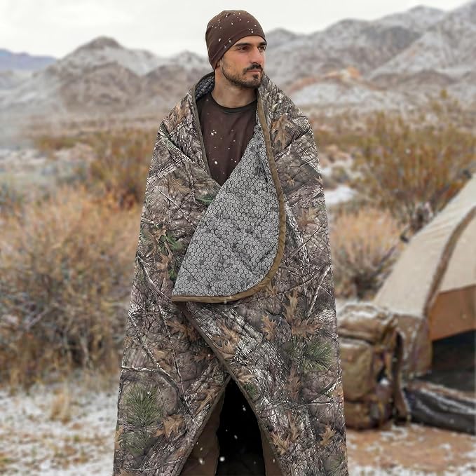 LOOGU Camo Blanket Waterproof Insulation Poncho Liner for Outdoor Camping, Hiking, Hunting, Survival, Backpacking, Picnicking