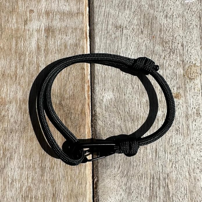 Men Paracord Survival Bracelet - Mens Hiking Outdoor Supplies, Military Gear, Camping and Hunting Accessories, Emergency Tools, Backpacks Essentials, Best Friend Gift, Fishing Equipment