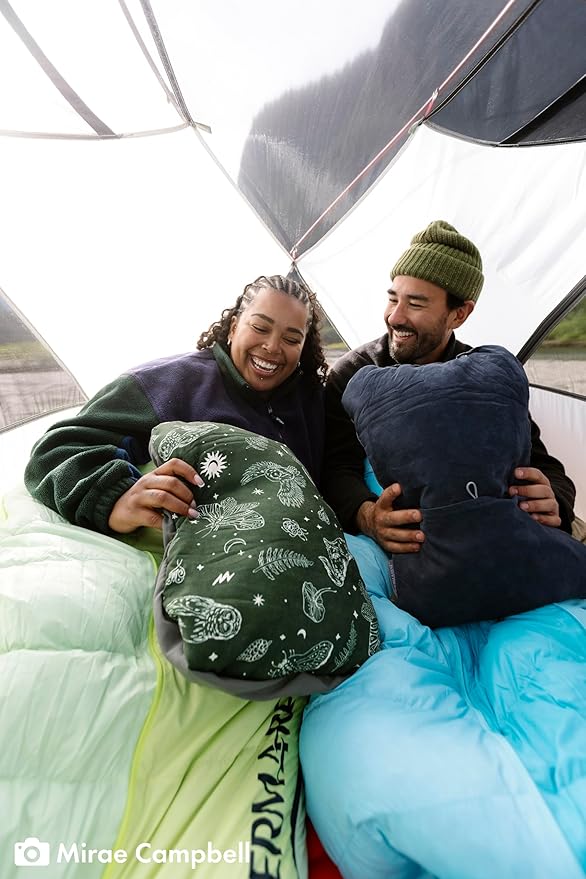 Therm-a-Rest Compressible Cinch Camping and Backpacking Pillow, Regular - 14 x 18 Inch, Woodland