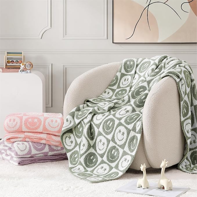 WRENSONGE Checkered Throw Blanket Seagrass Smiling Face Soft Cozy Fluffy Warm Hand Made Weave Throw Blankets for Couch, Sofa, Chair, Bed, Camping, Picnic, Travel Lightweight Bed Blanket - 60"*80"