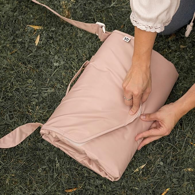 Tiny Twinkle Waterproof Picnic Blanket | 5'x7' 100% Recycled Polyester, Sandproof, Foldable, Portable for Beach, Camping, Travel (Beige Checkers)