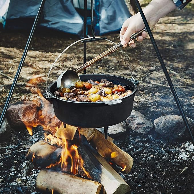 Uno Casa 6Qt Cast Iron Camping Dutch Oven with Lid Lifter and Storage Bag - Pre-Seasoned Outdoor Dutch Oven for Campfire Cooking, Stews, and Baking - Durable Cast Iron Pot for Camping and Hiking